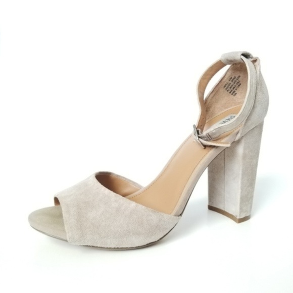 Steve Madden Shoes - Steve Madden suede vlock heels size 9.5 -E3